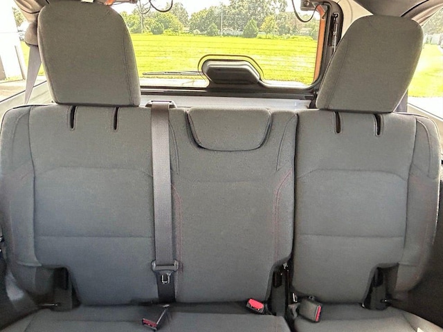 2024 Jeep Wrangler 4-Door Rubicon - Photo 13