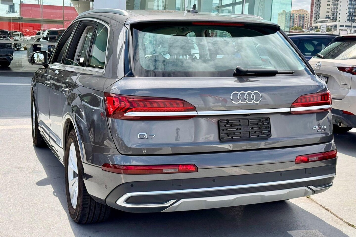 Image about Audi Q7 45 TDI quattro tiptronic