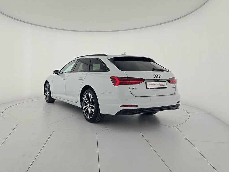 Image about Audi A6 Avant Business Advanced 40 TDI quattro 150 kW (204 CV) S tronic