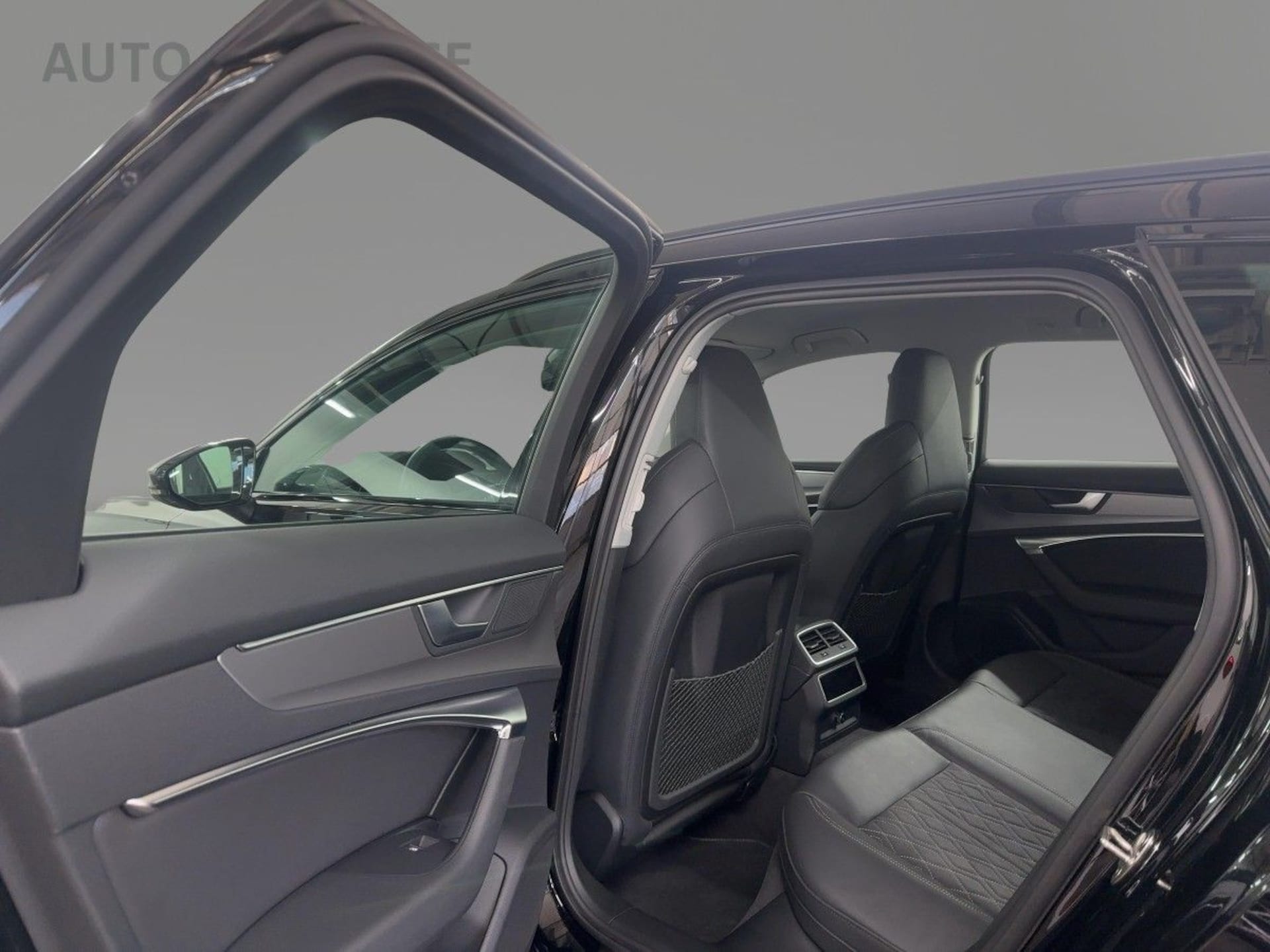 Audi S6 Avant