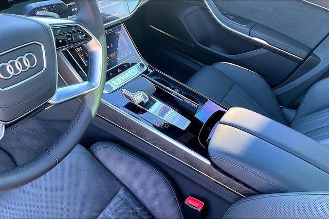 2025 Audi A8 Base - Photo 14