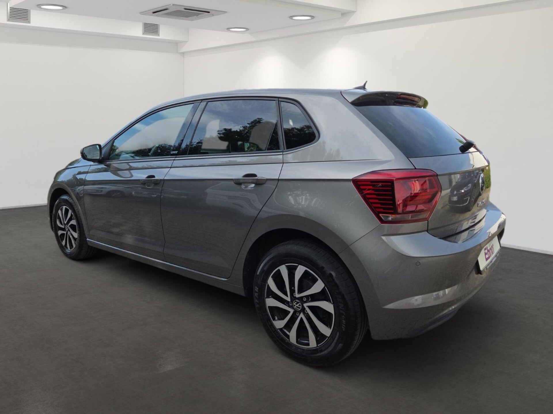 Volkswagen Polo Active