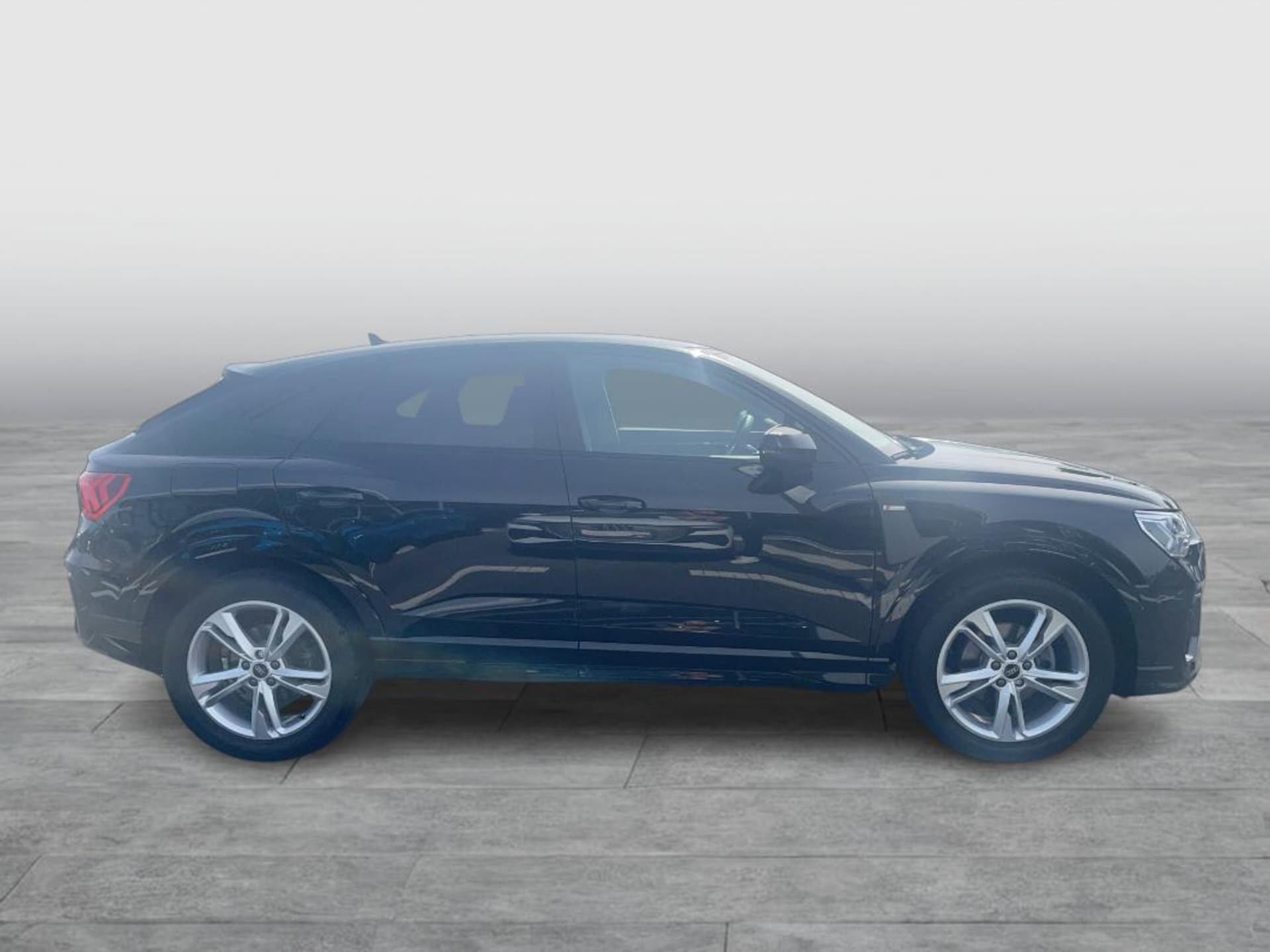 Audi Q3 Sportback S line