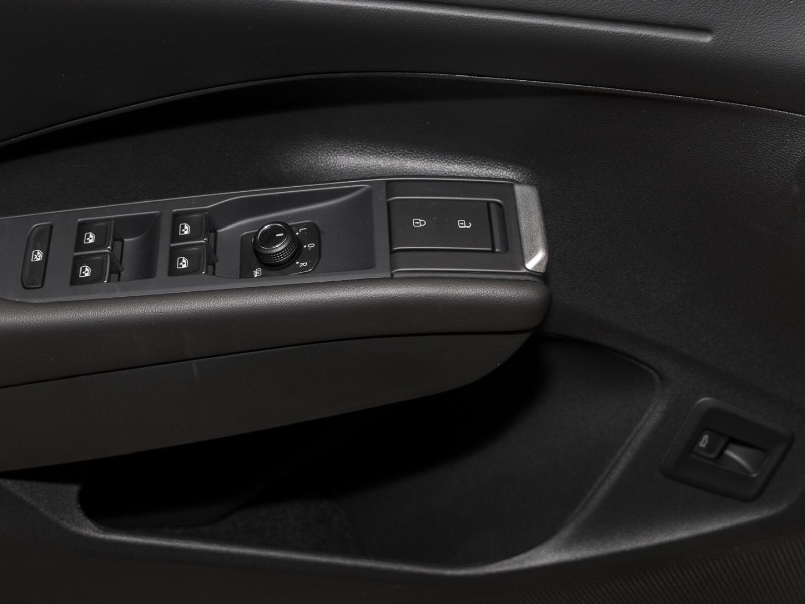 Volkswagen T-Roc – Bild 9