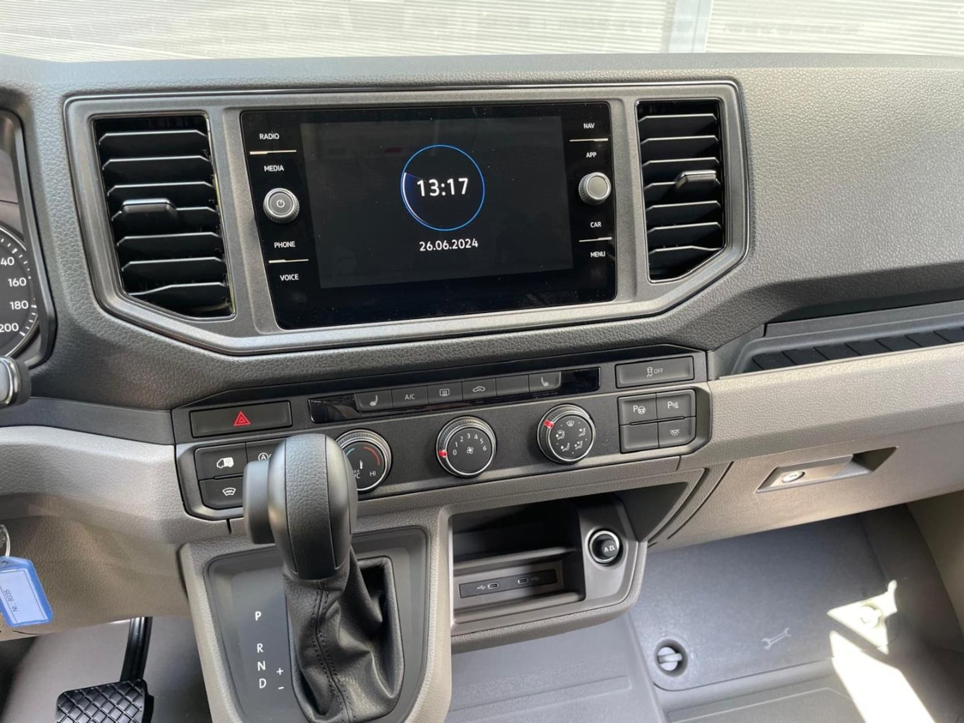 Volkswagen Crafter Kasten mittlerer Radstand