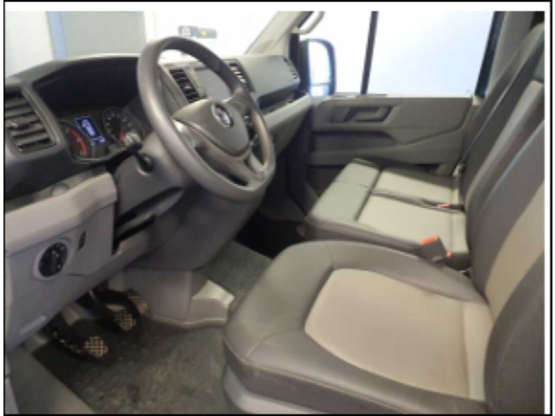 Volkswagen Crafter Kasten mittlerer Radstand
