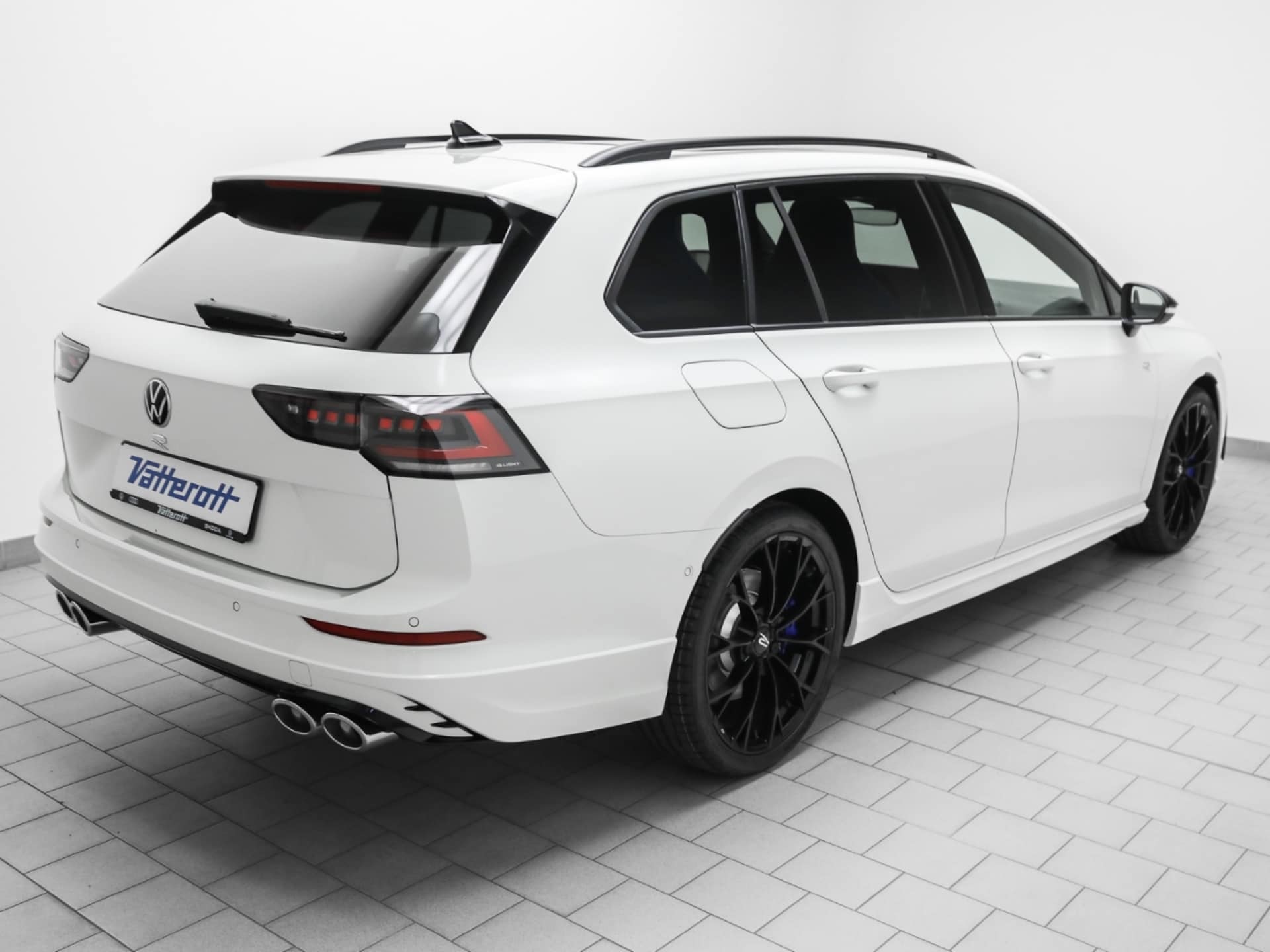 Volkswagen Golf Variant R