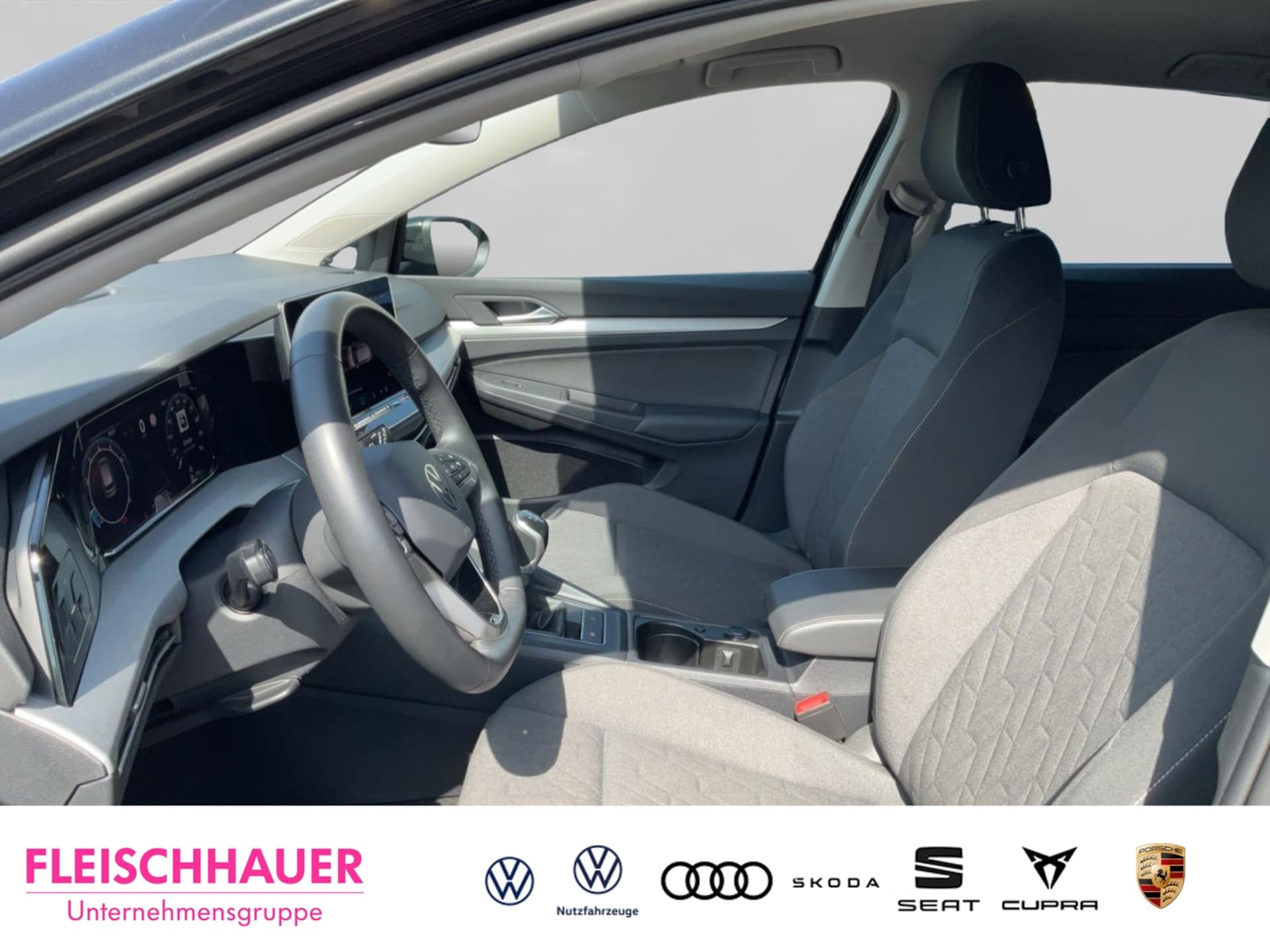Volkswagen Golf Life