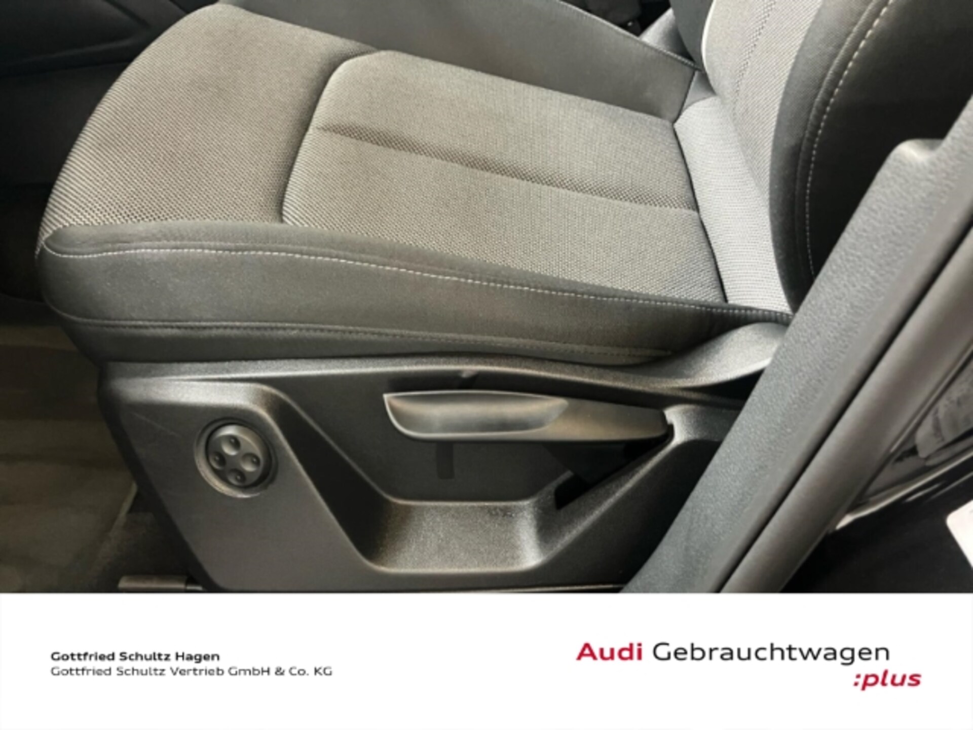 Audi Q2 S line