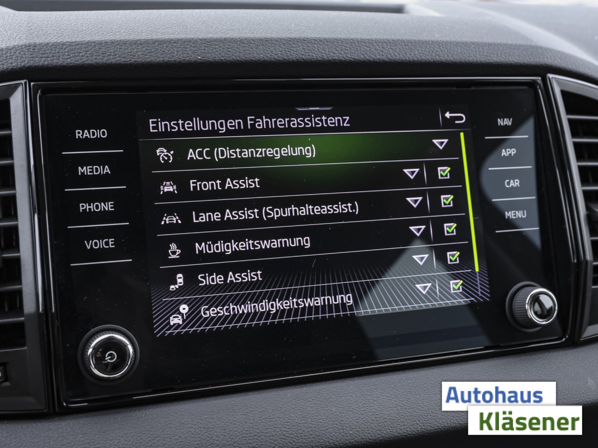 Skoda Karoq Tour
