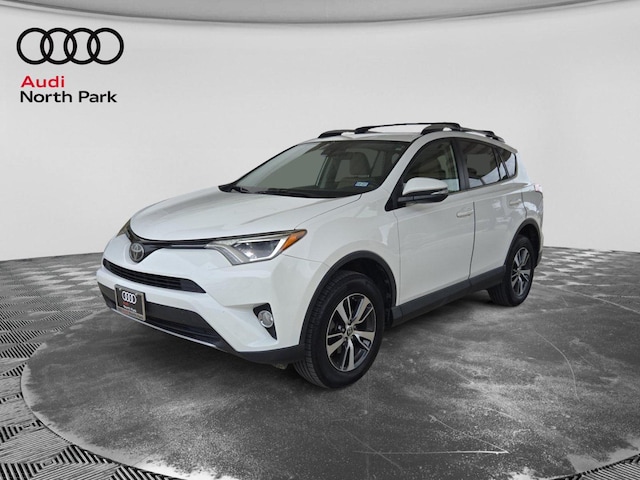 2017 Toyota RAV4 XLE