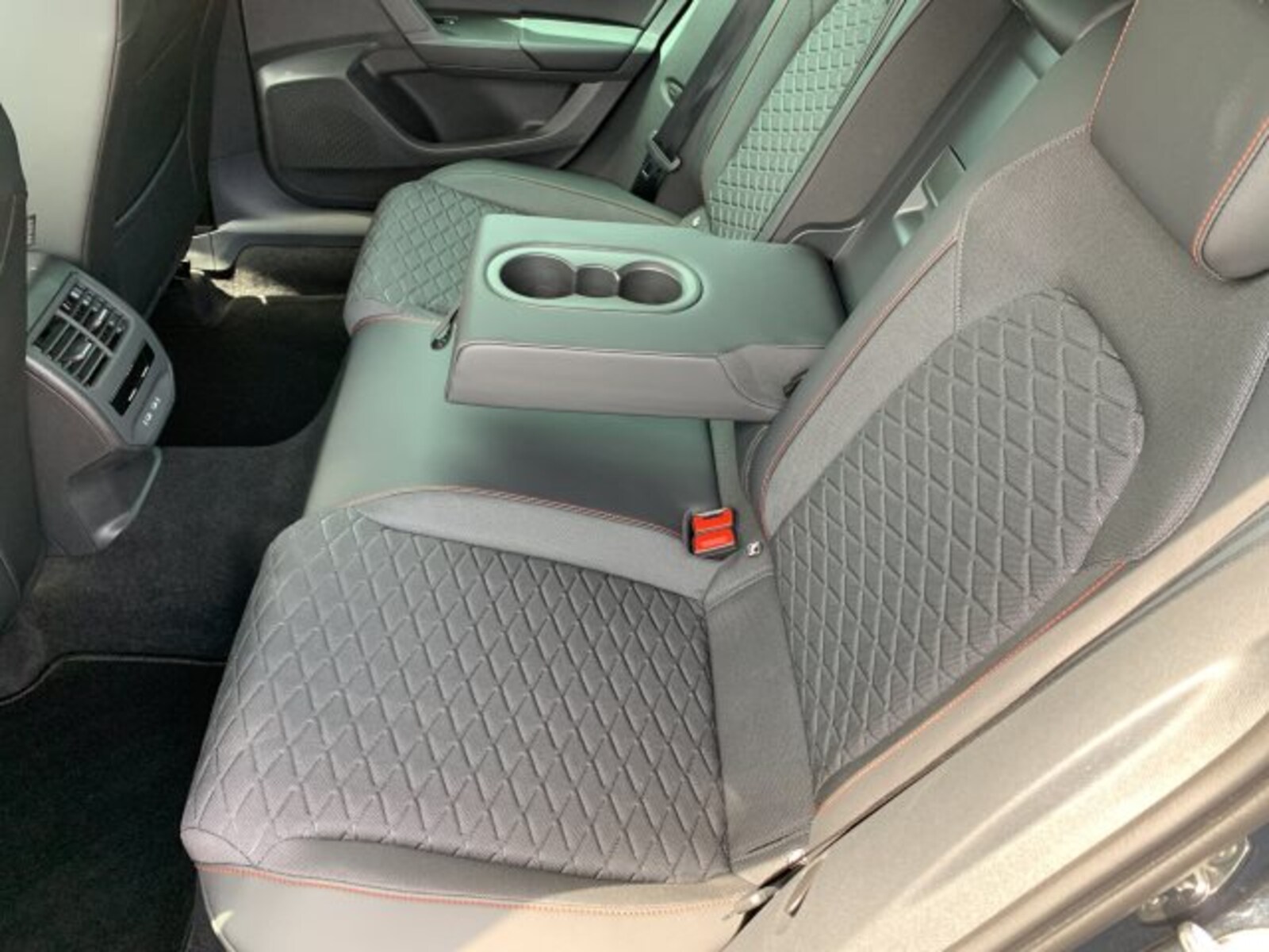 SEAT Leon Sportstourer – Bild 8