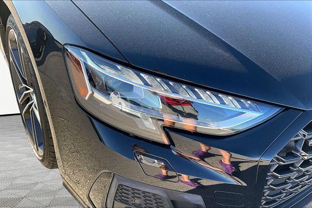2025 Audi A8 Base - Photo 31