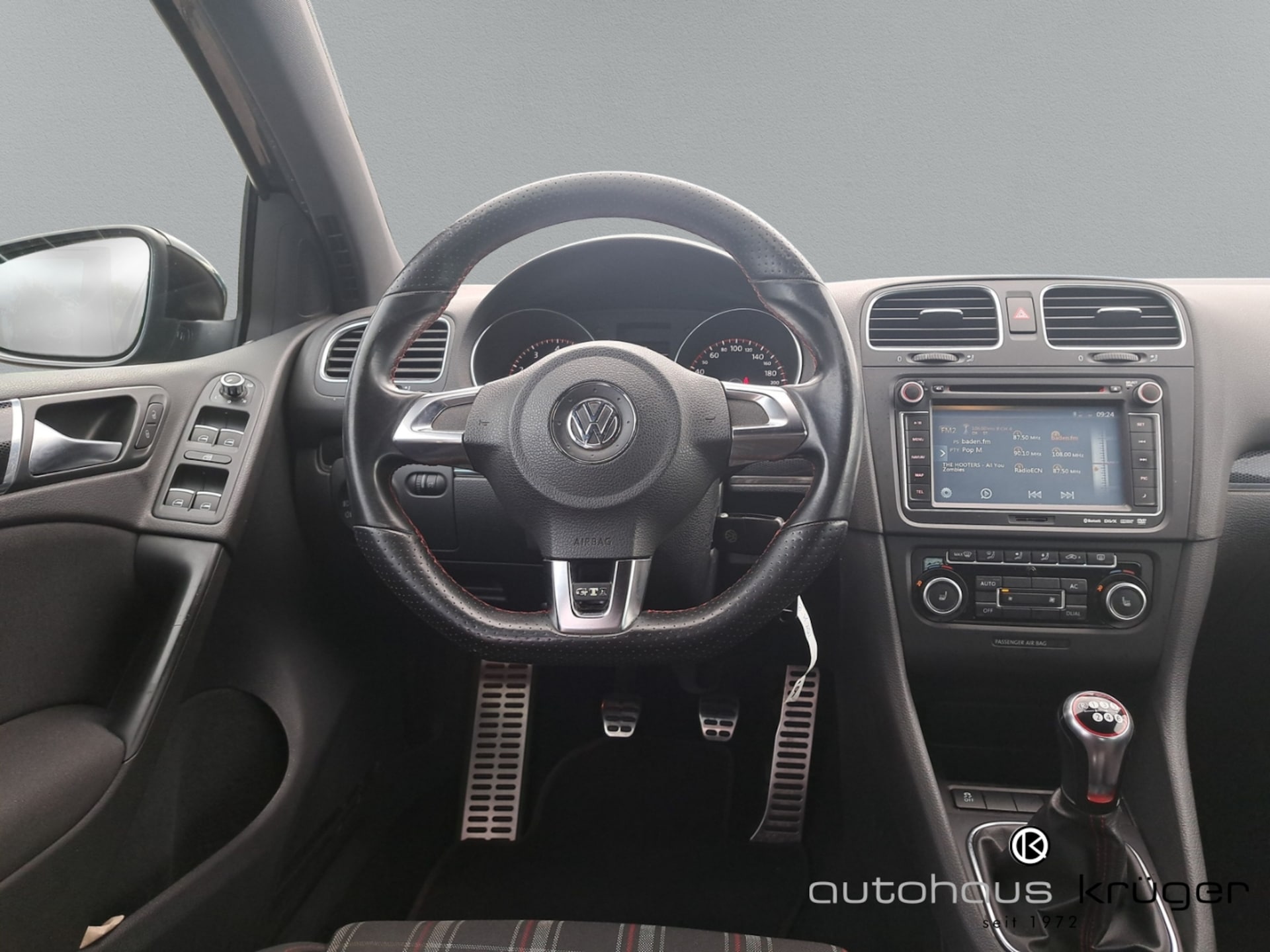 Volkswagen Golf GTI