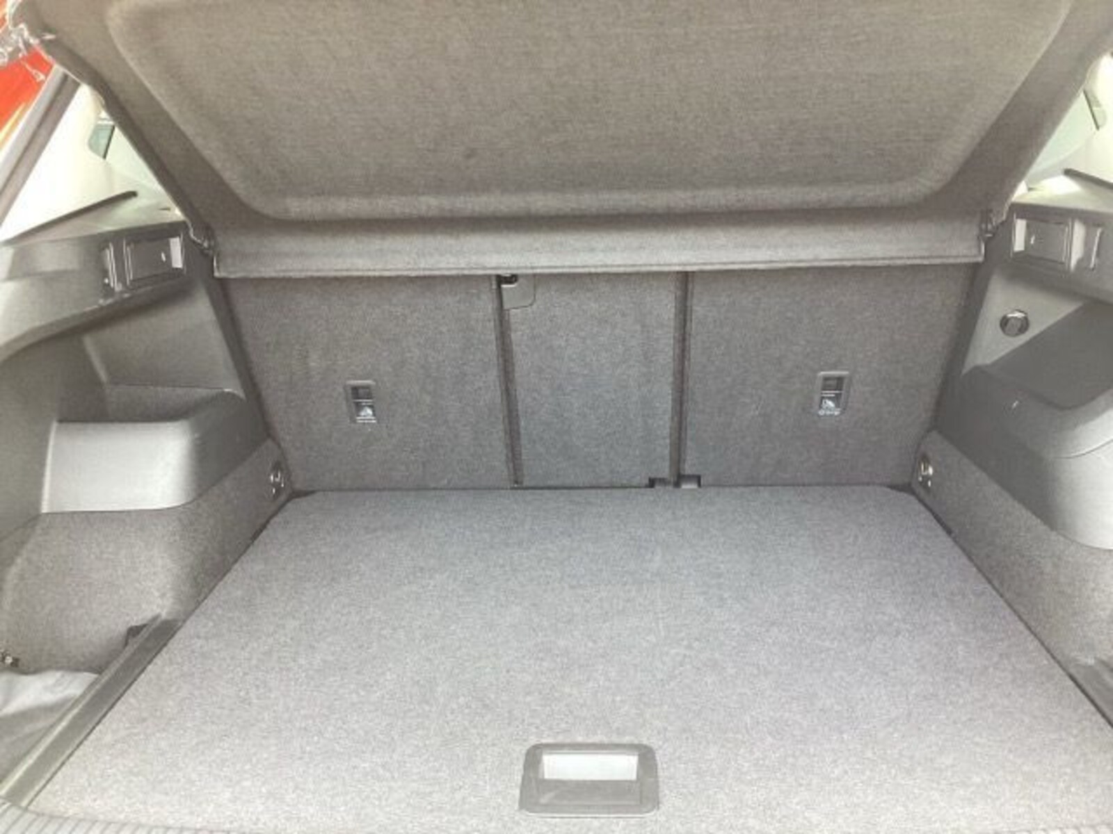 Volkswagen Tiguan – Bild 14