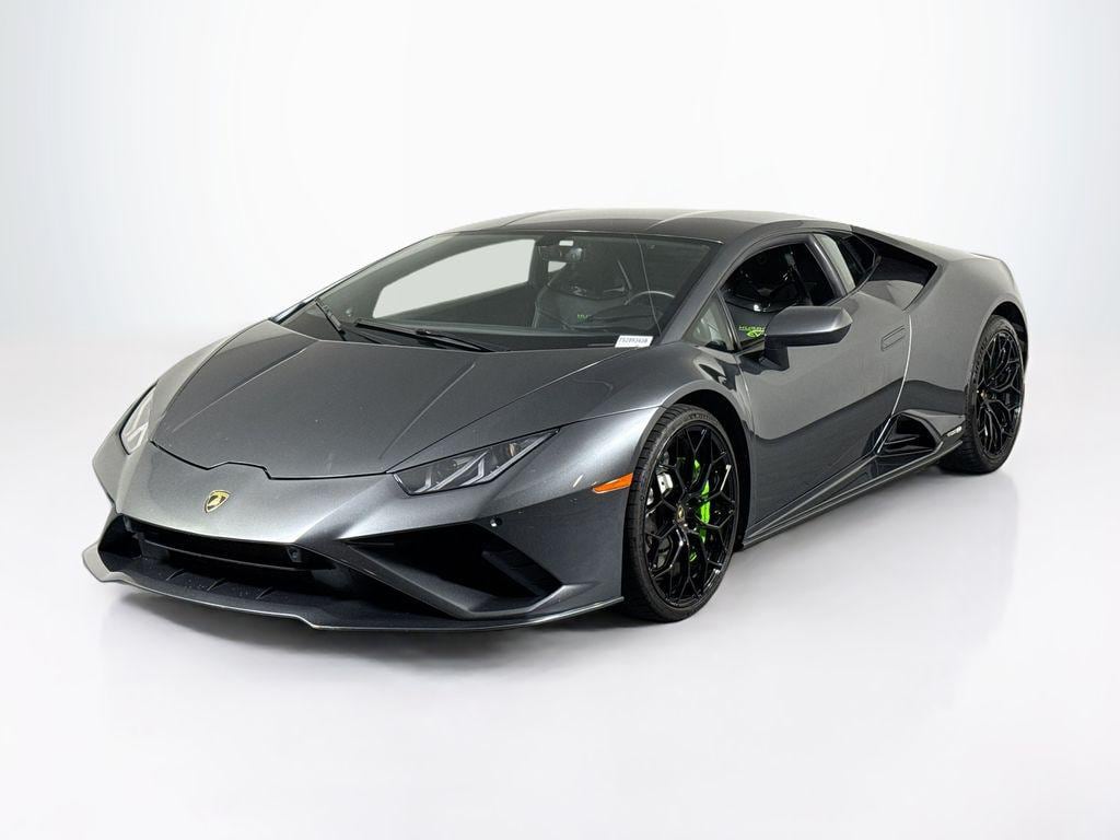 2021 Lamborghini Huracan EVO Coupe's photo