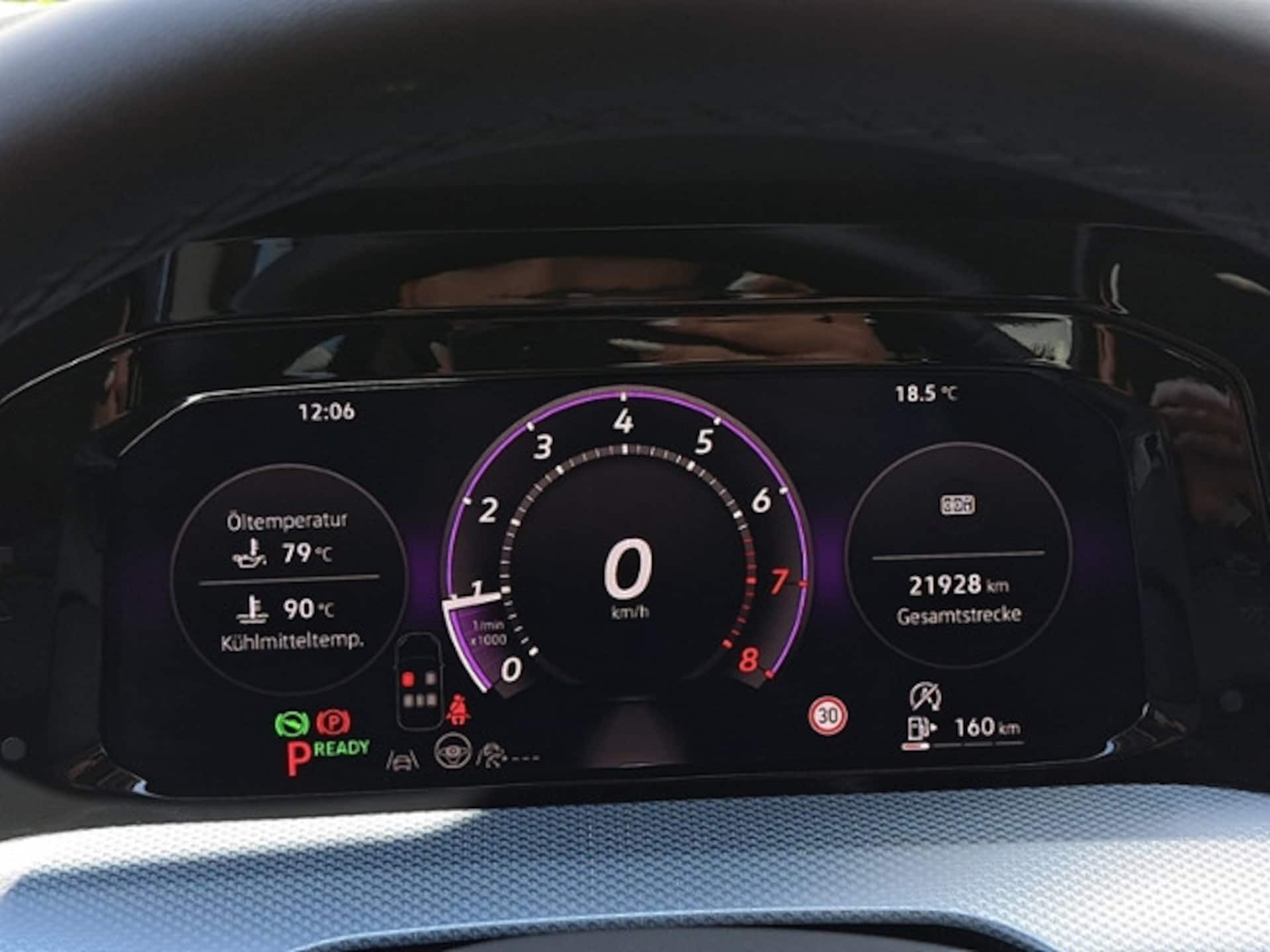 Volkswagen Golf Life