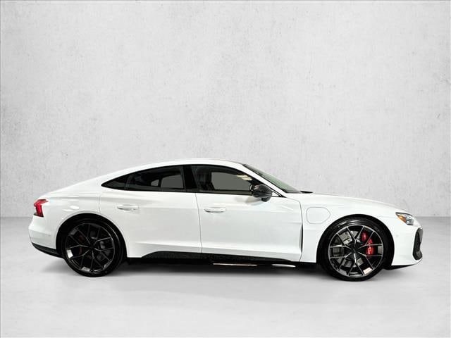 2026 Audi RS e-tron GT performance