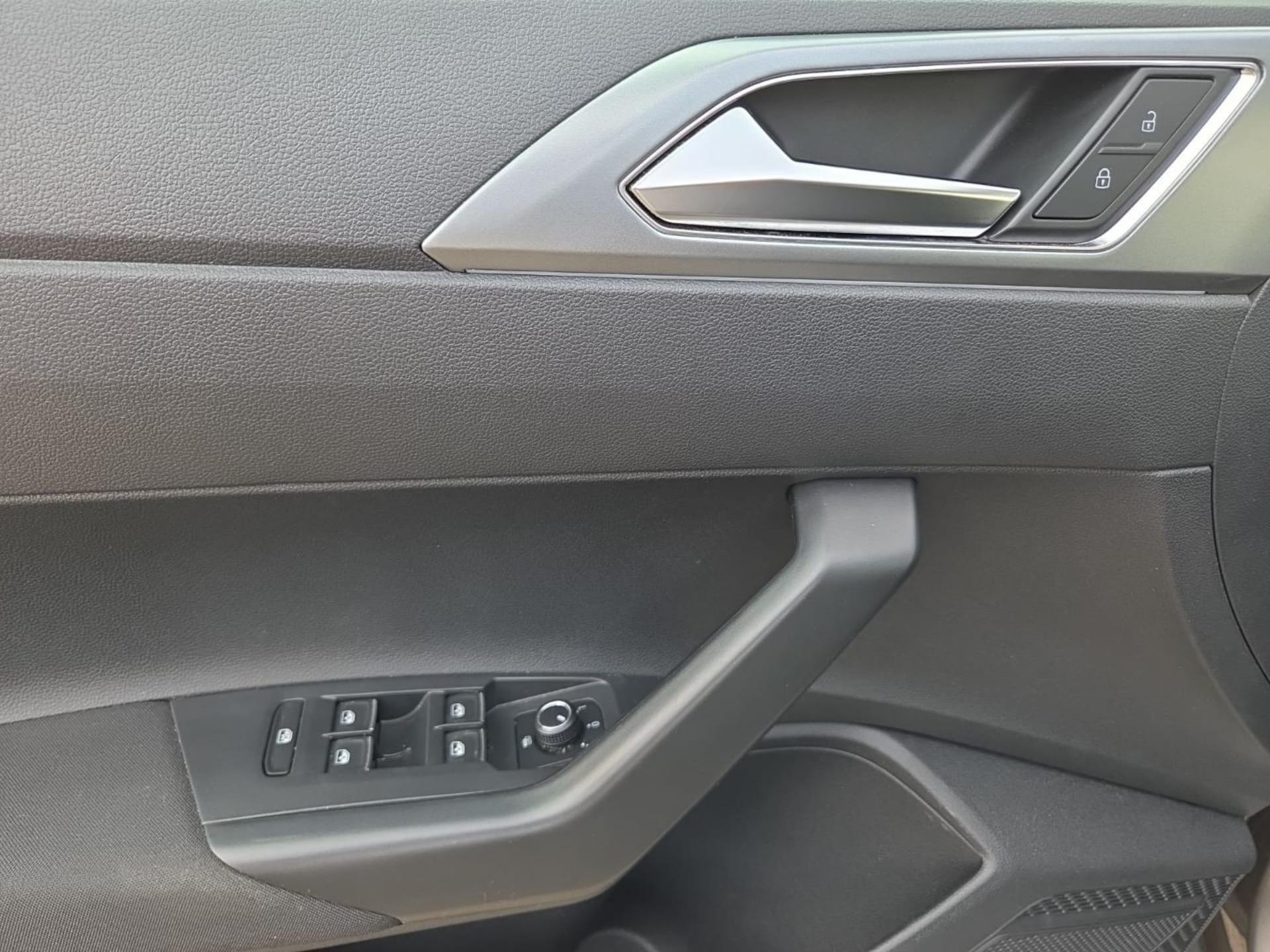 Volkswagen Polo Active
