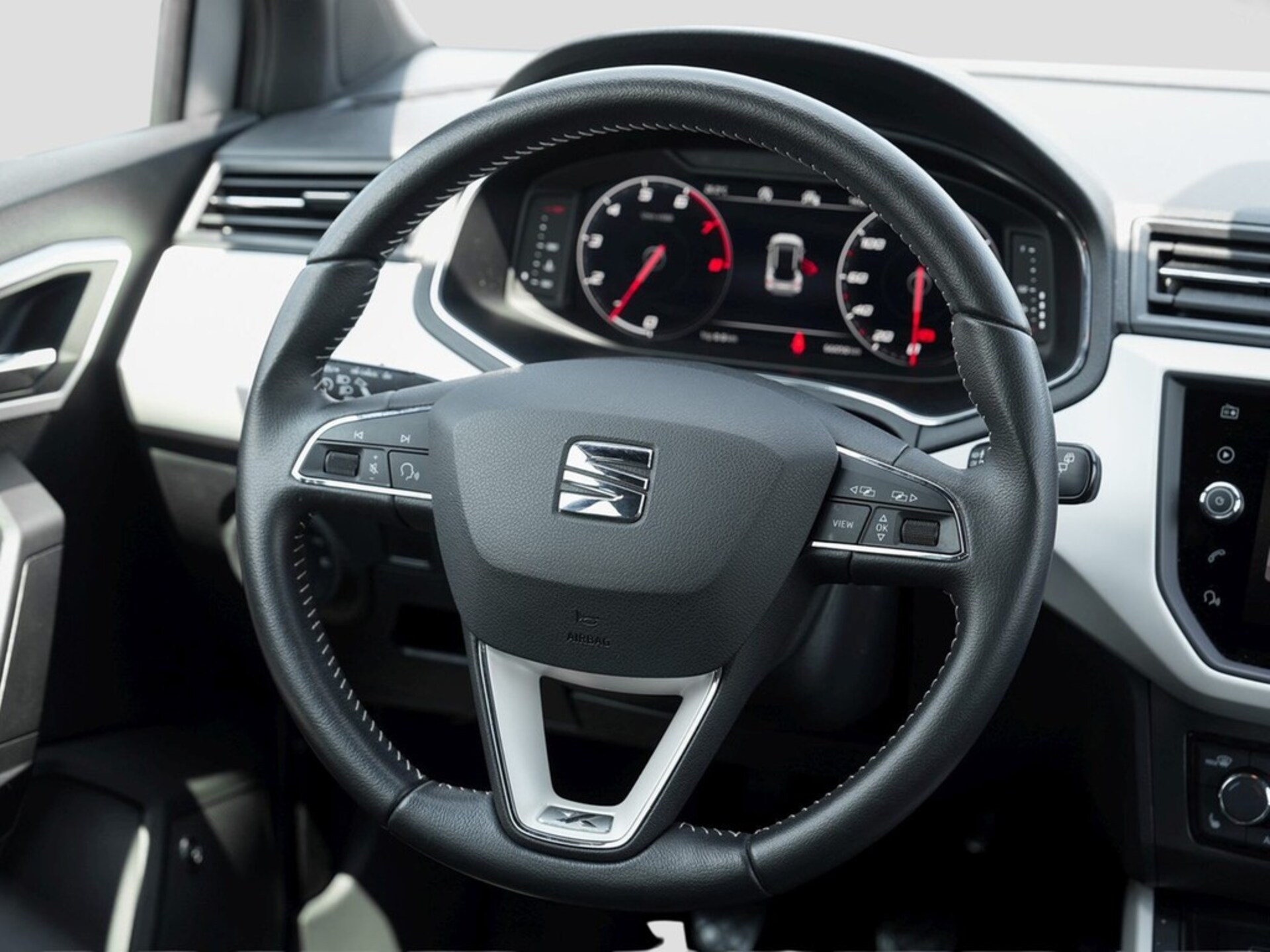 SEAT Arona XCELLENCE