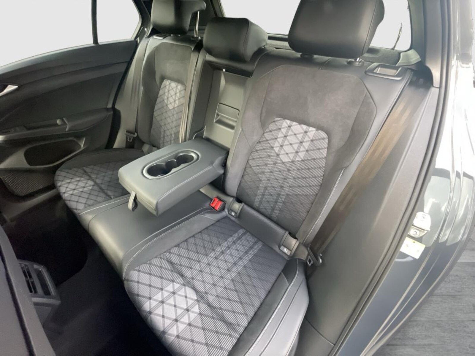 Volkswagen Golf – Bild 17
