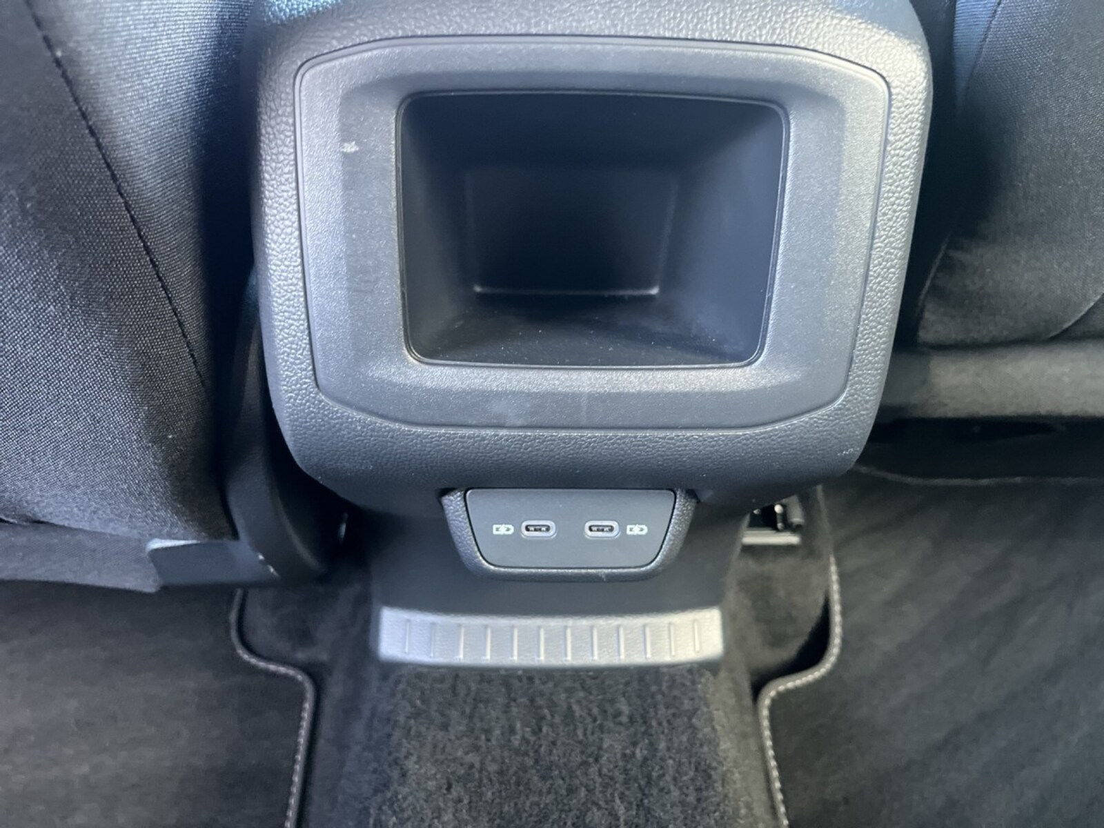 Volkswagen T-Cross – Bild 8