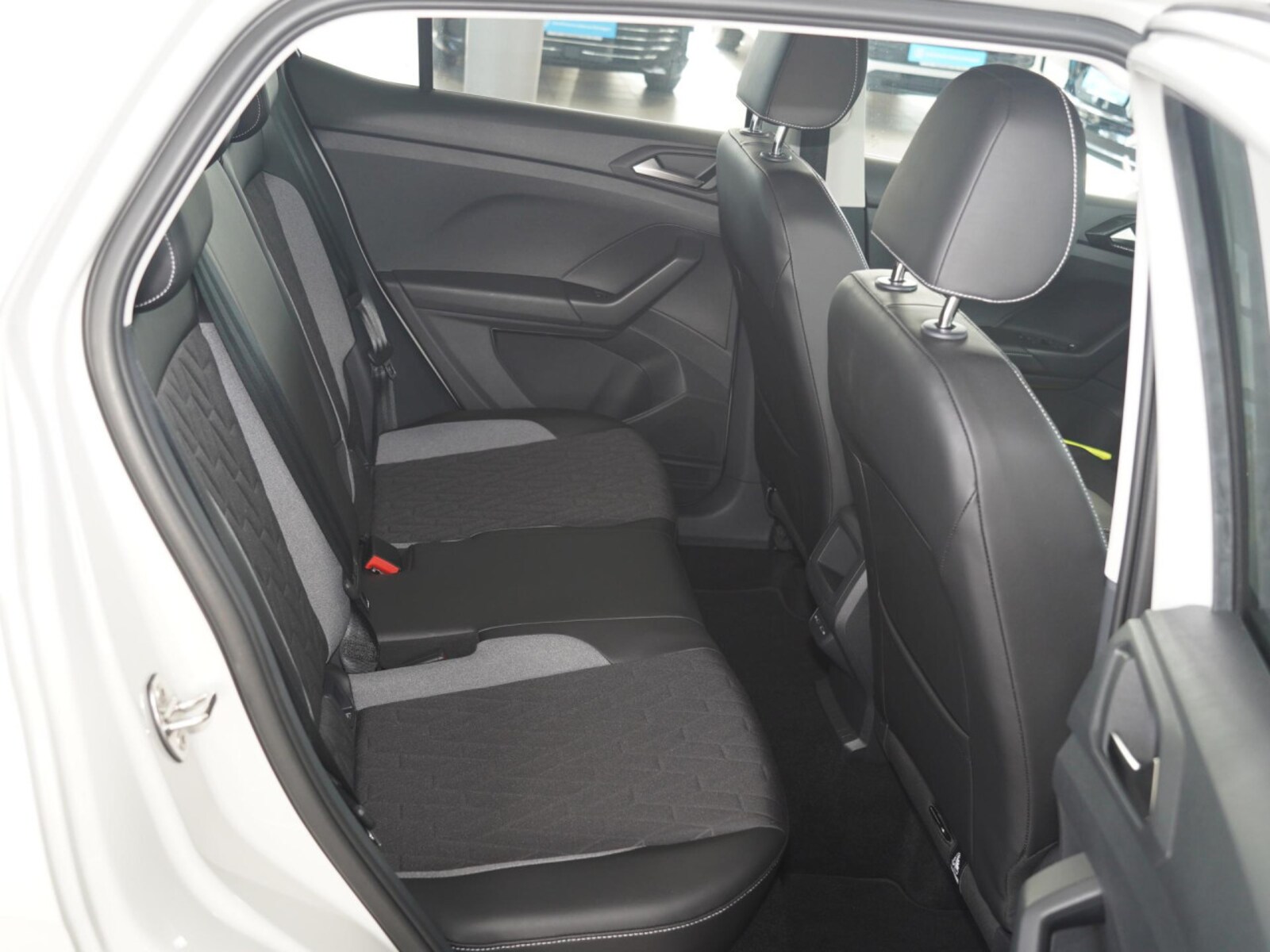 Volkswagen T-Cross – Bild 12