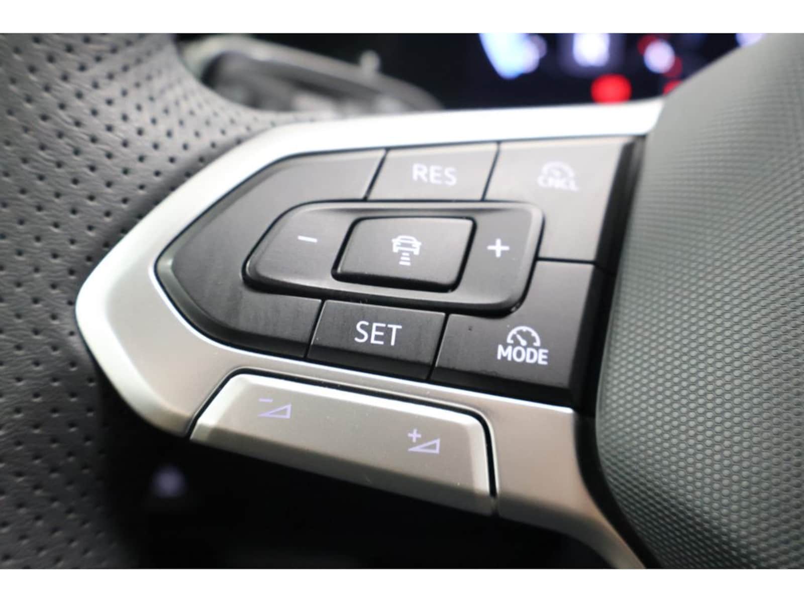 Volkswagen Tiguan – Bild 19