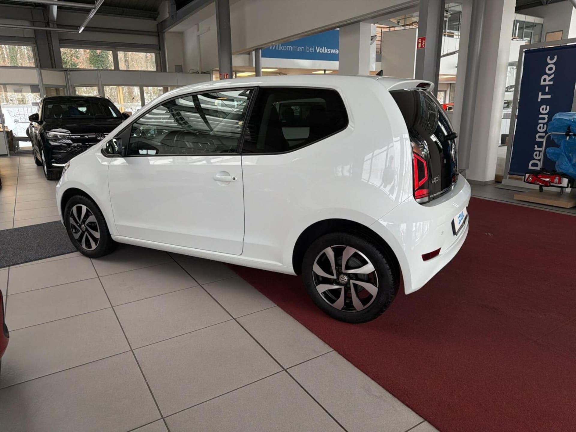 Volkswagen up! ACTIVE