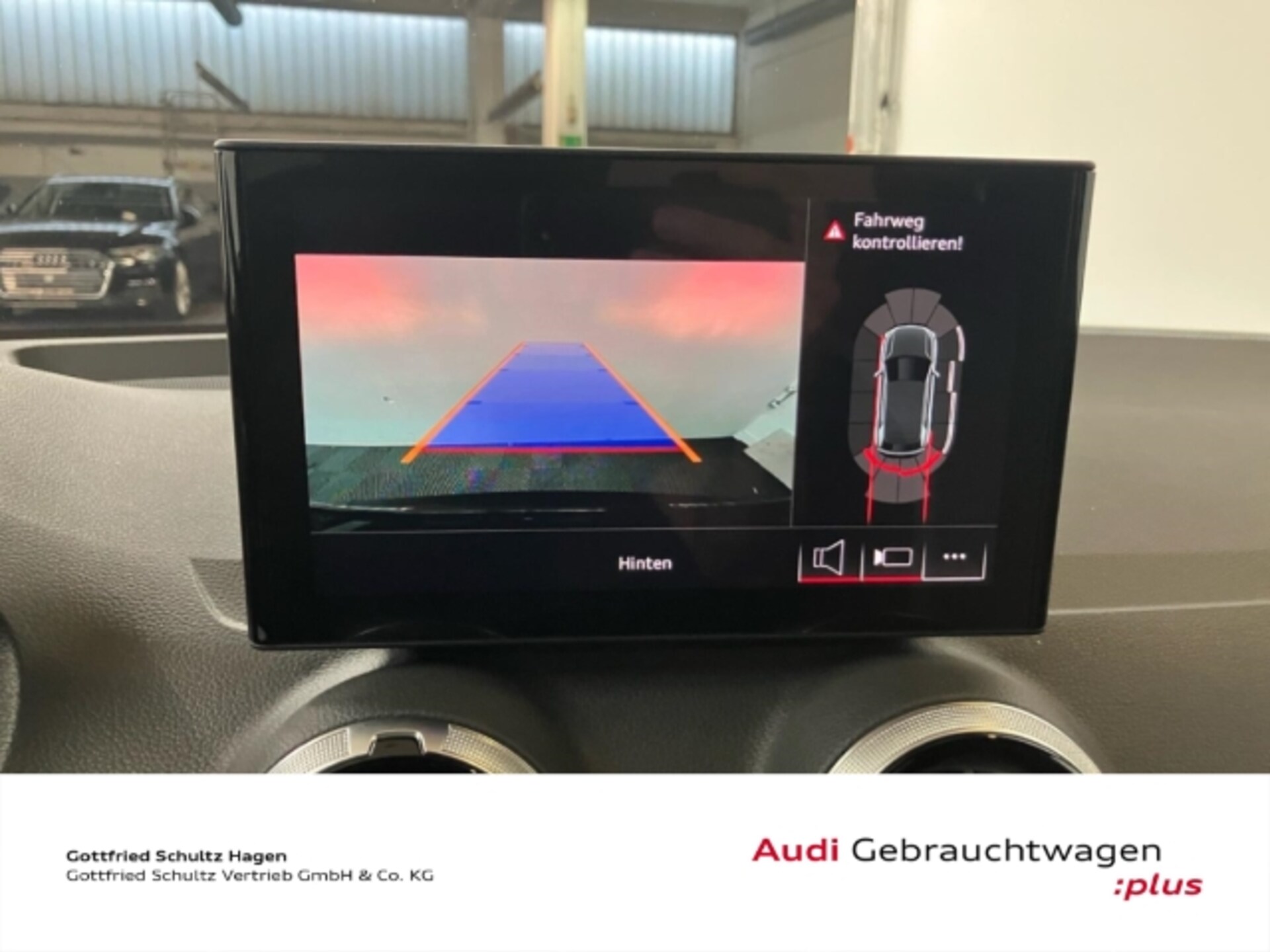 Audi Q2 S line