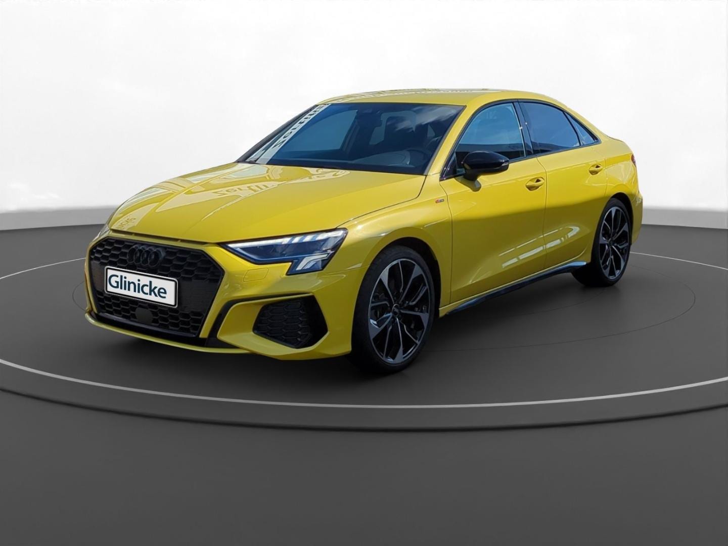 Bild über Audi A3 Limousine S line 35 TFSI S tronic - für weitere Informationen kontaktieren Sie den Audi Partner