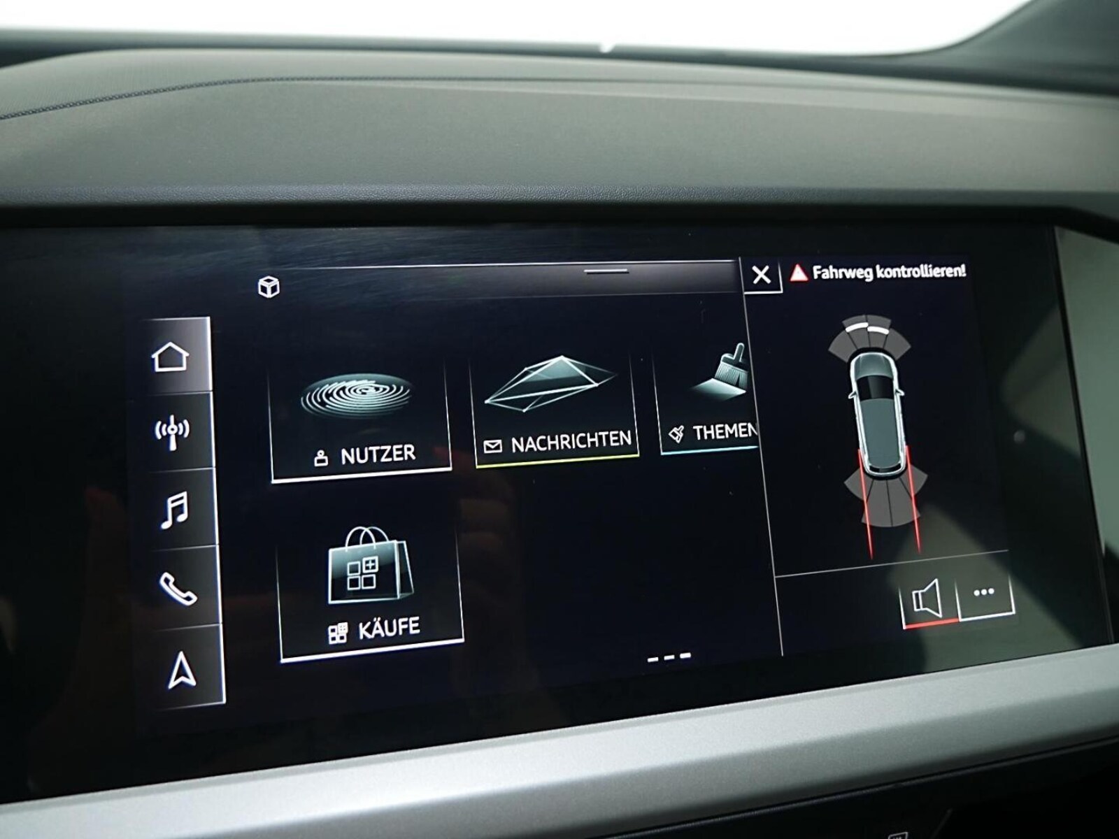 Audi Q4 e-tron – Bild 8