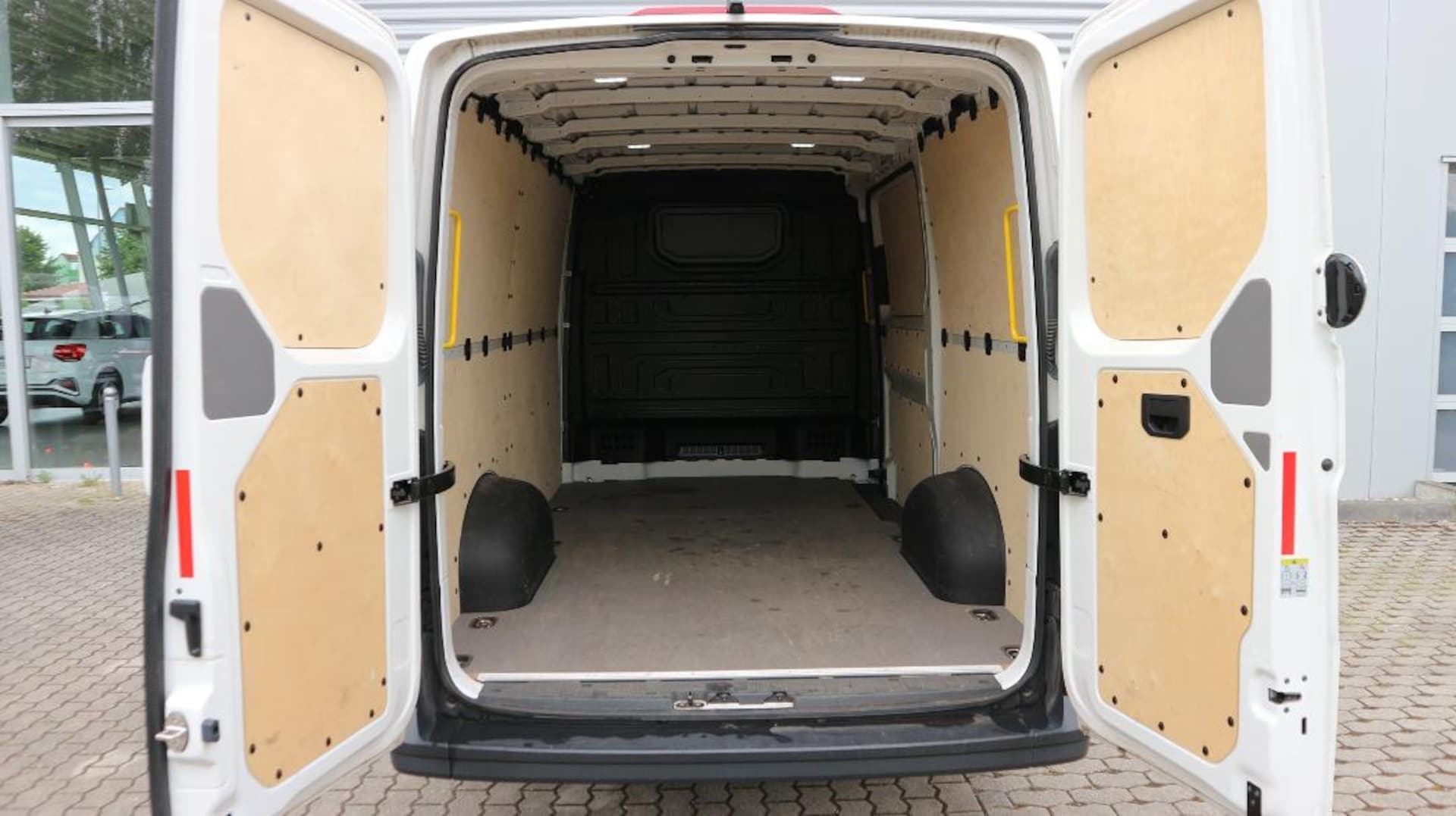 Volkswagen Crafter Kasten mittlerer Radstand