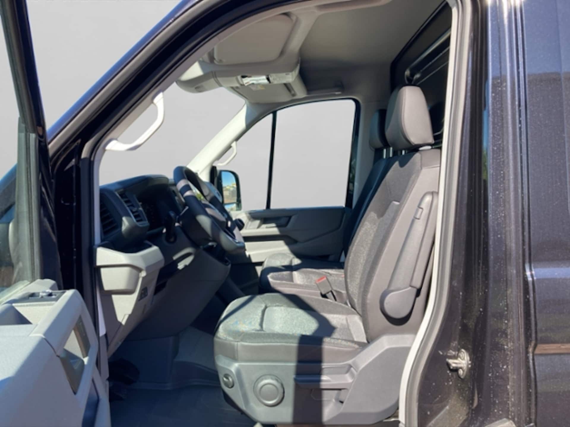 Volkswagen Crafter Kasten langer Radstand