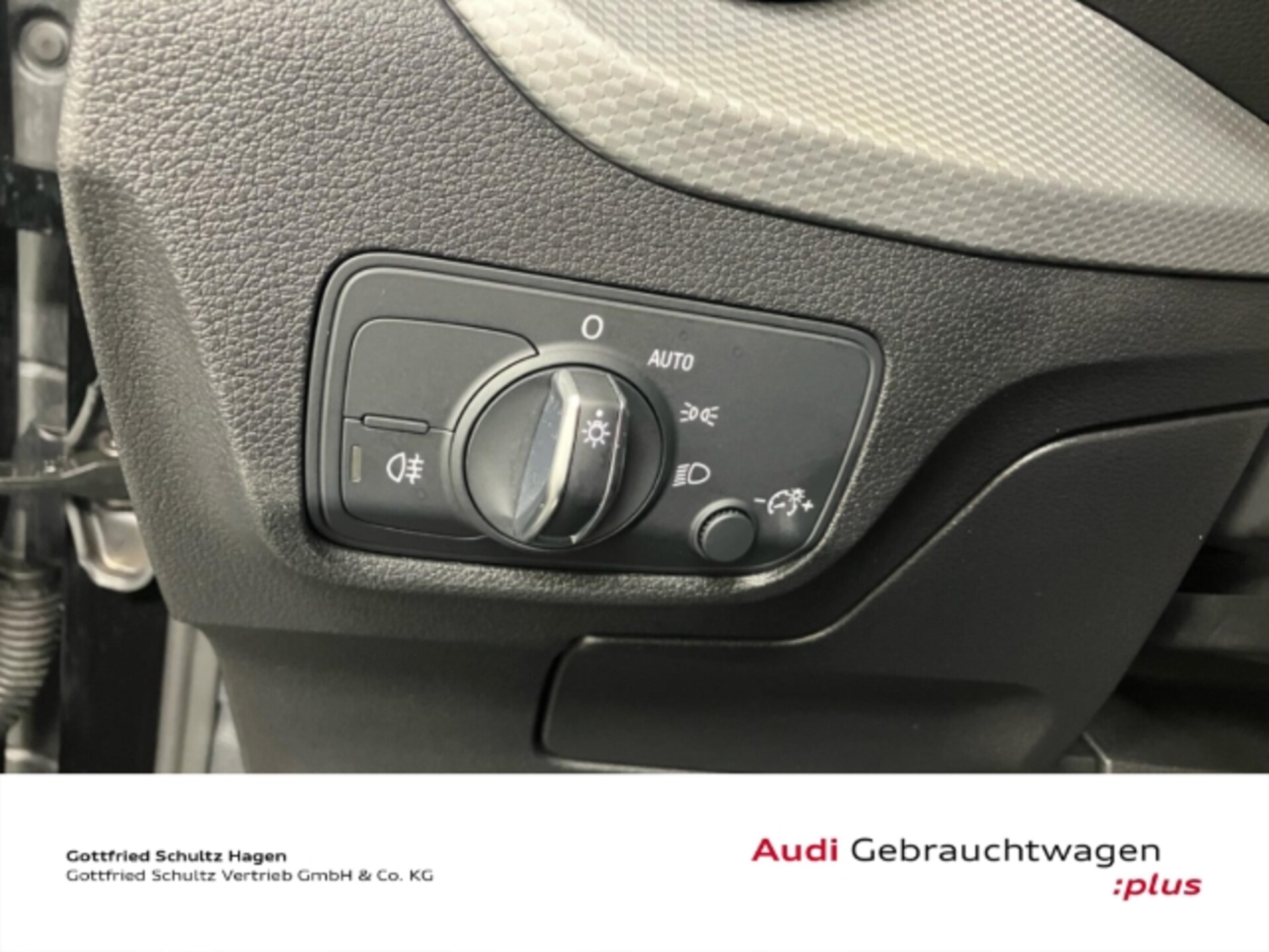 Audi Q2 S line
