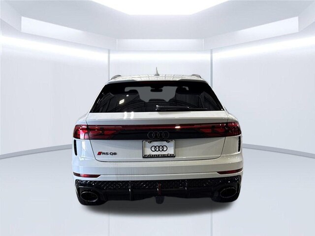 2026 Audi RS Q8 SUV performance