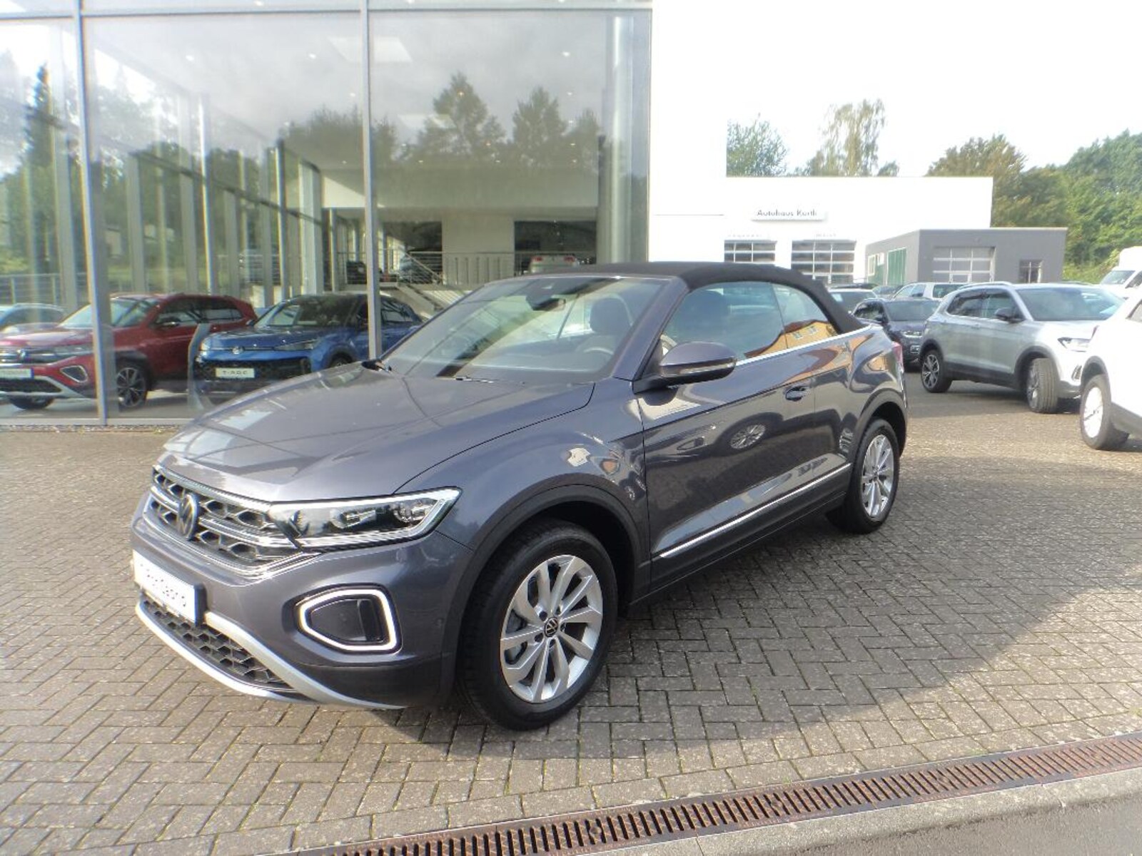 Volkswagen T-Roc Cabriolet – Bild 11