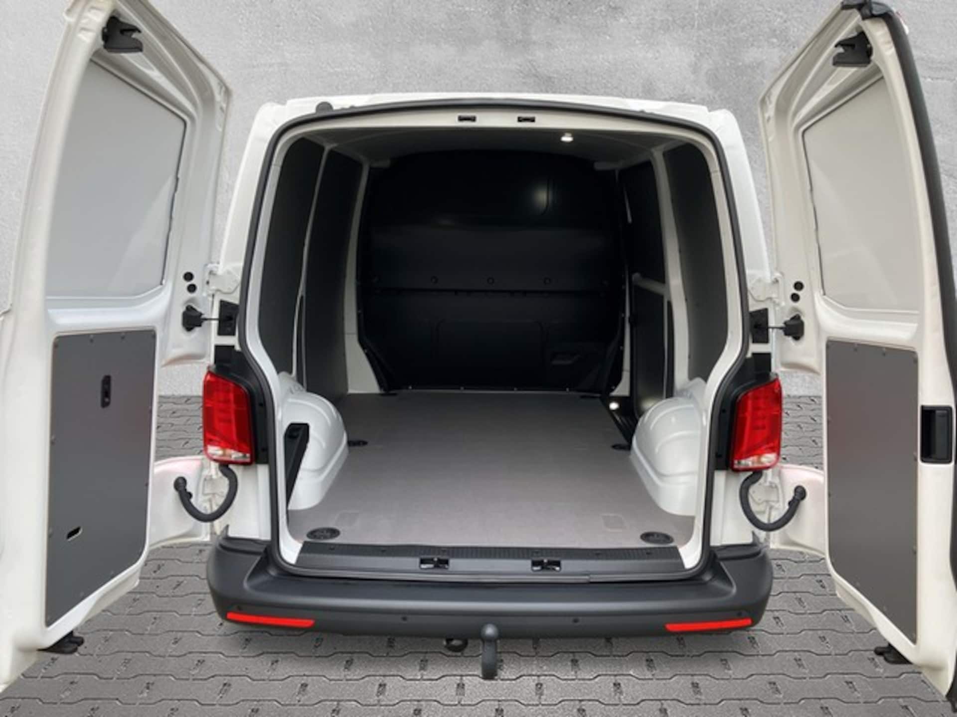Volkswagen T6.1 Transporter Kasten kurzer Radstand