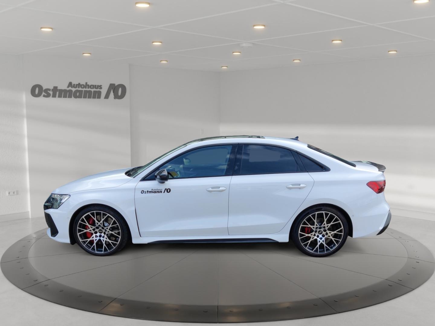 Image about Audi RS 3 Limousine TFSI quattro S tronic