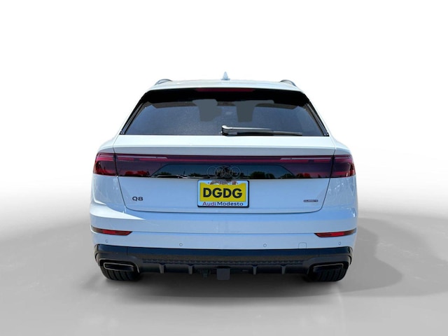 2026 Audi Q8