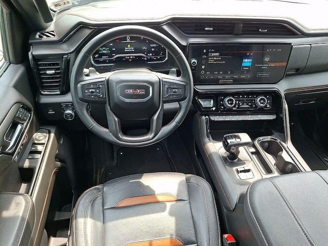 2024 GMC Sierra