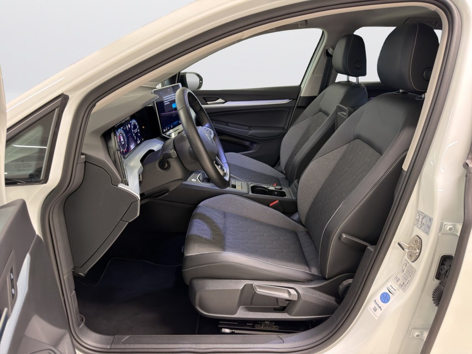 Volkswagen Golf – Bild 9