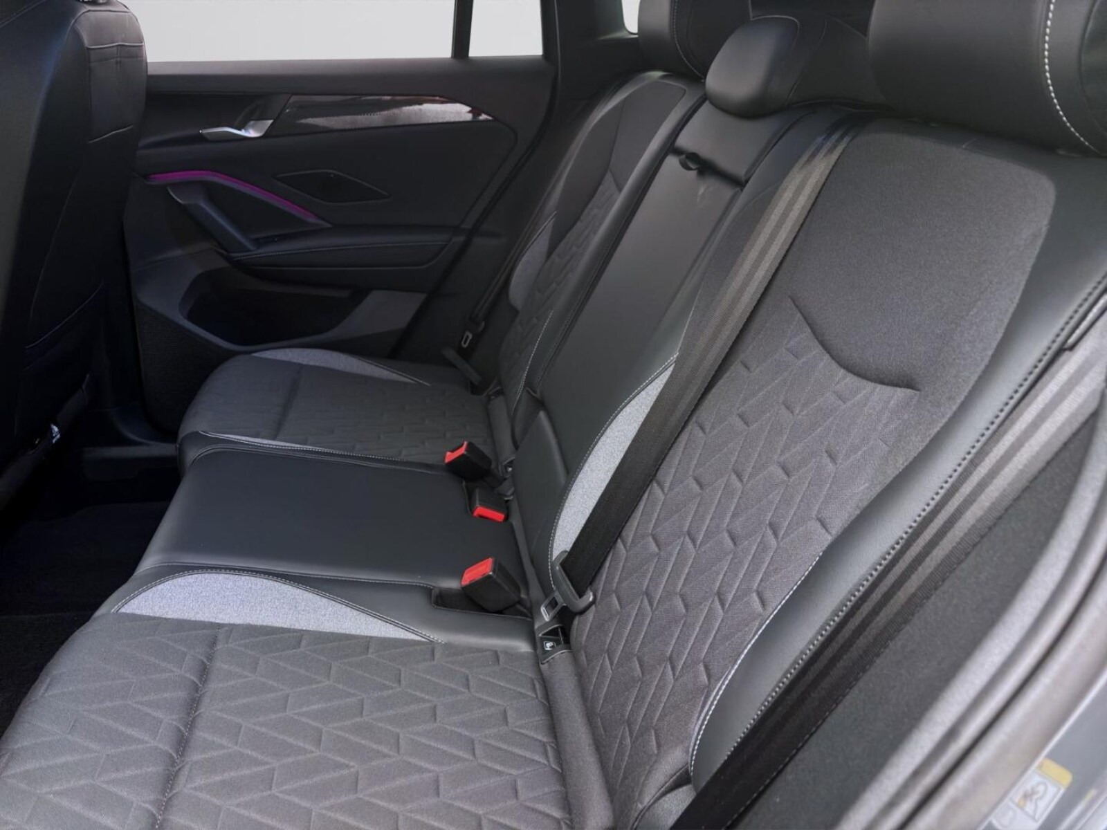 Volkswagen Tiguan – Bild 15