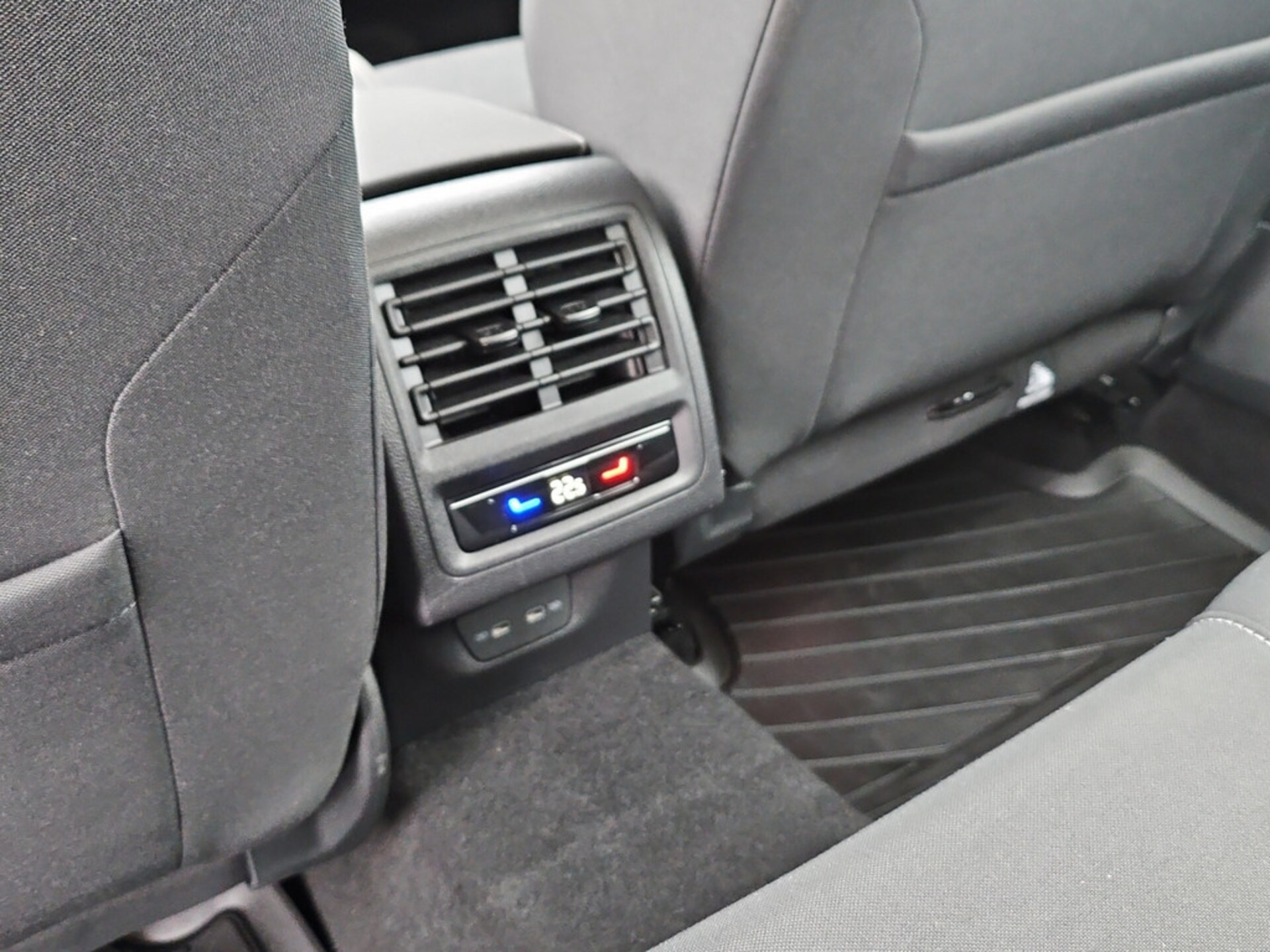 Volkswagen Golf Variant Style