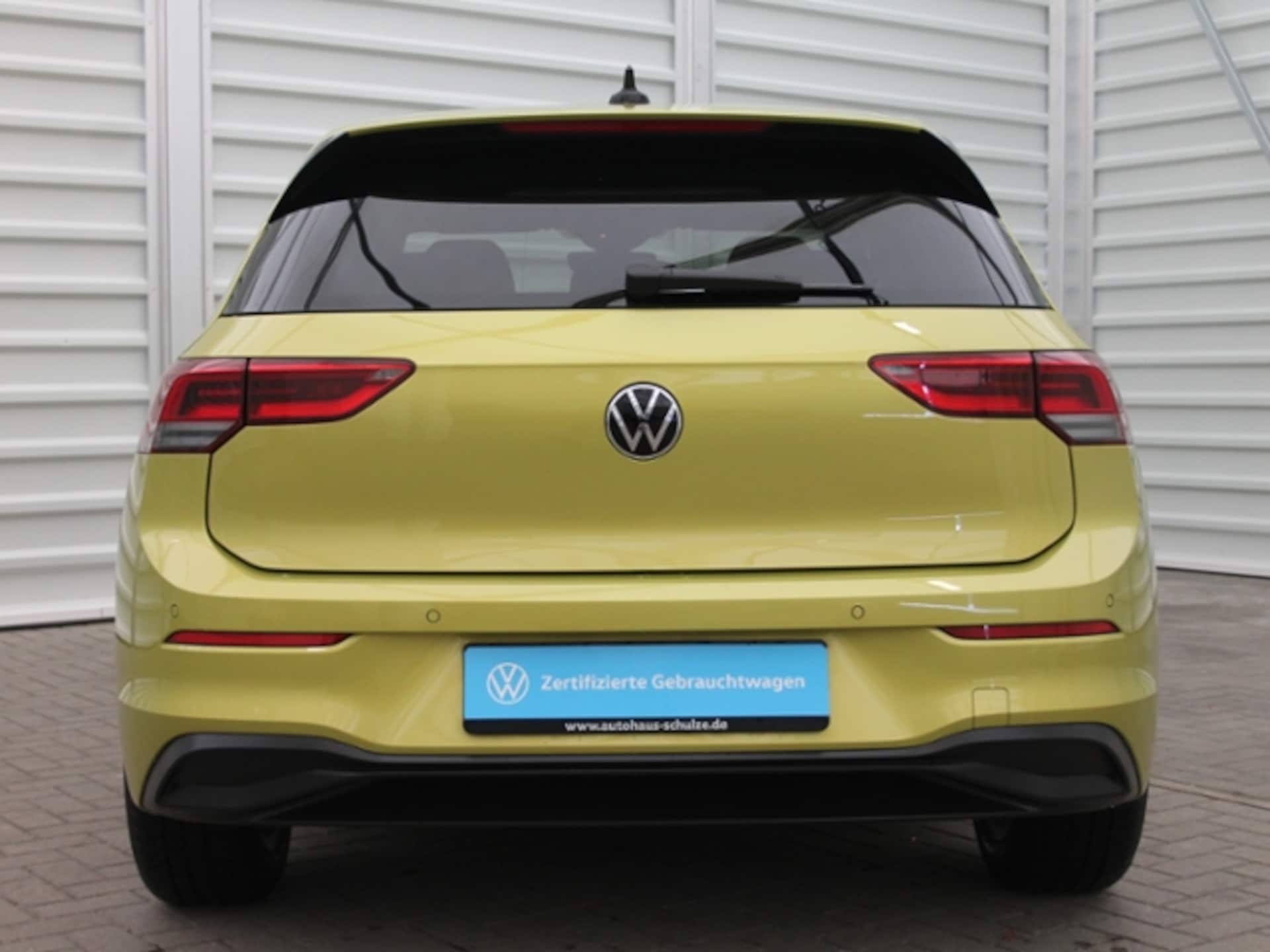 Volkswagen Golf Life