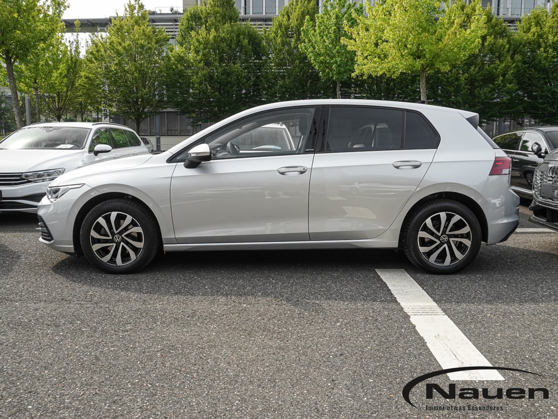Volkswagen Golf Life