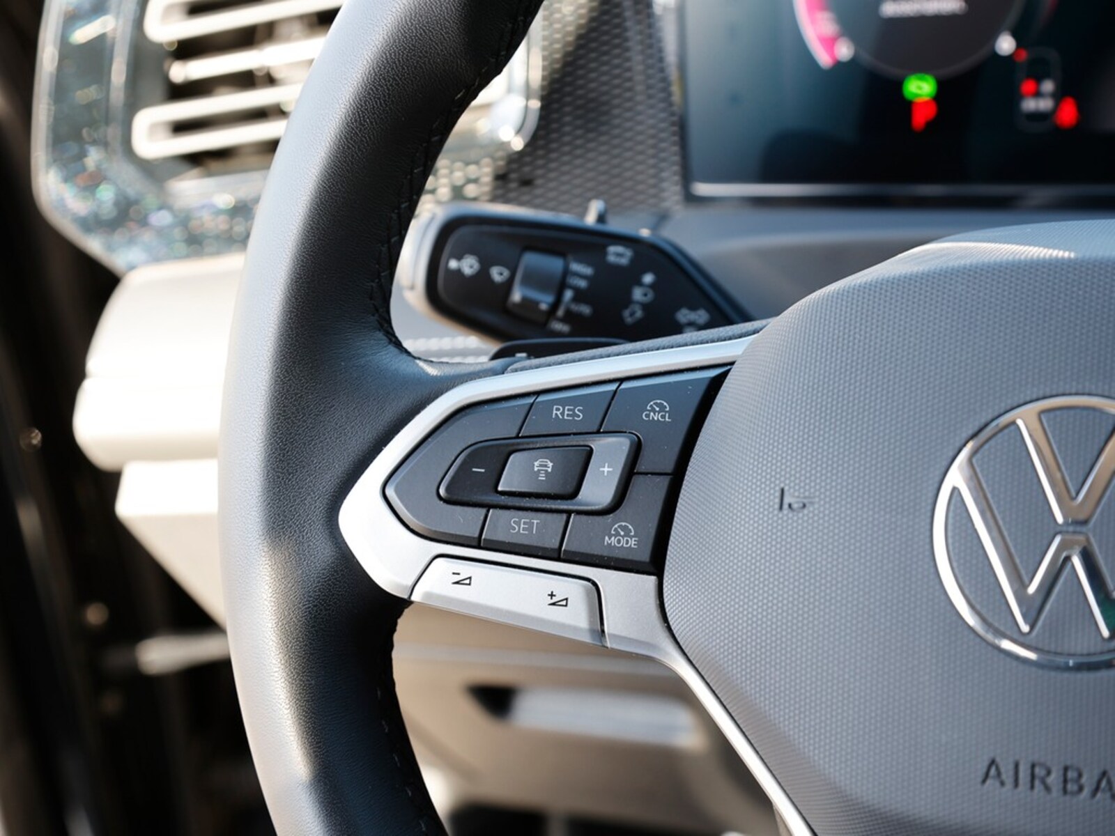Volkswagen Tiguan – Bild 19