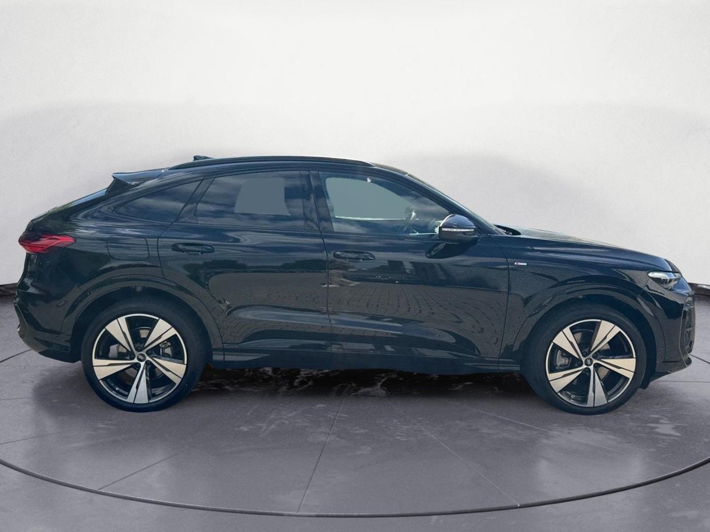Image about Audi Q5 Sportback TDI quattro 150 kW S tronic