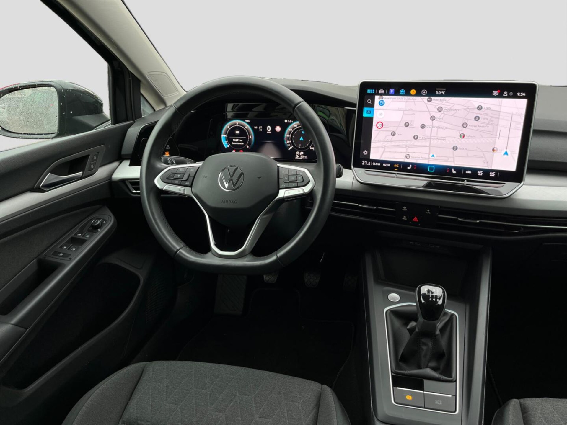 Volkswagen Golf Variant Life