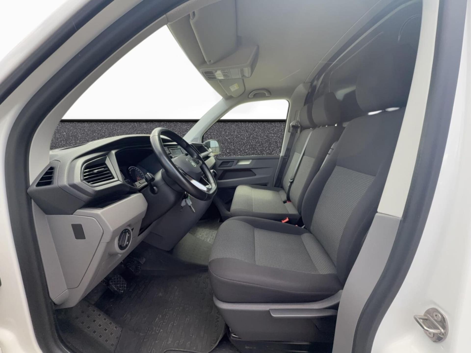 Volkswagen Transporter 6.1 Furgon krótki rozstaw osi